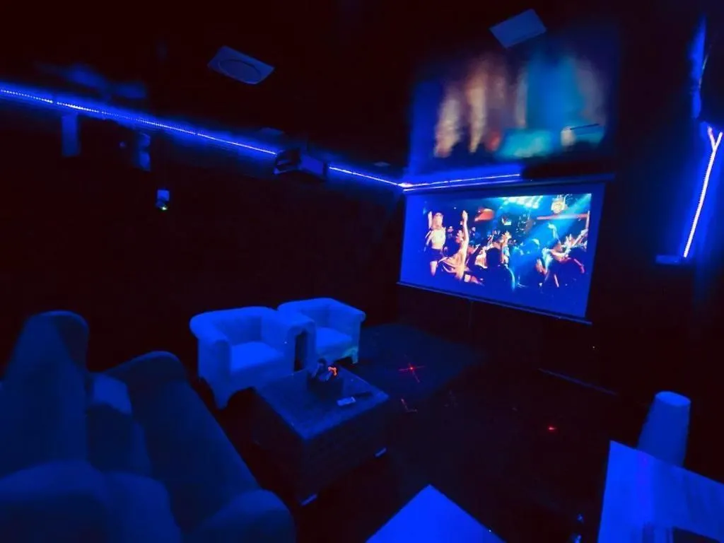 Luxe Oriental Villa By Stayco- 4K Hd Cinema & Ktv, Ps5 & Bbq Georgetown