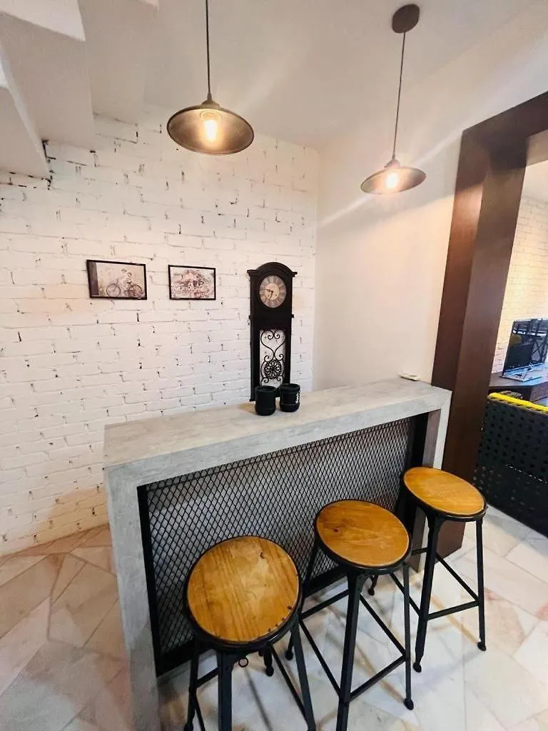 Ferienhaus Luxe Oriental Villa By Stayco- 4K Hd Cinema & Ktv, Ps5 & Bbq Georgetown