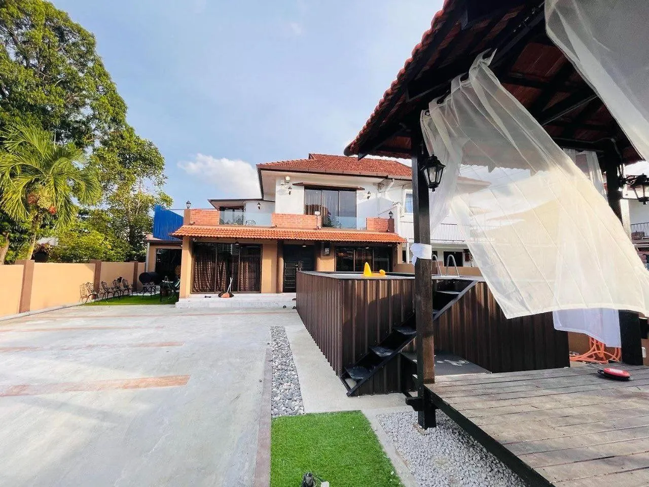 Luxe Oriental Villa By Stayco- 4K Hd Cinema & Ktv, Ps5 & Bbq Georgetown 0*,  Ma­lay­sia