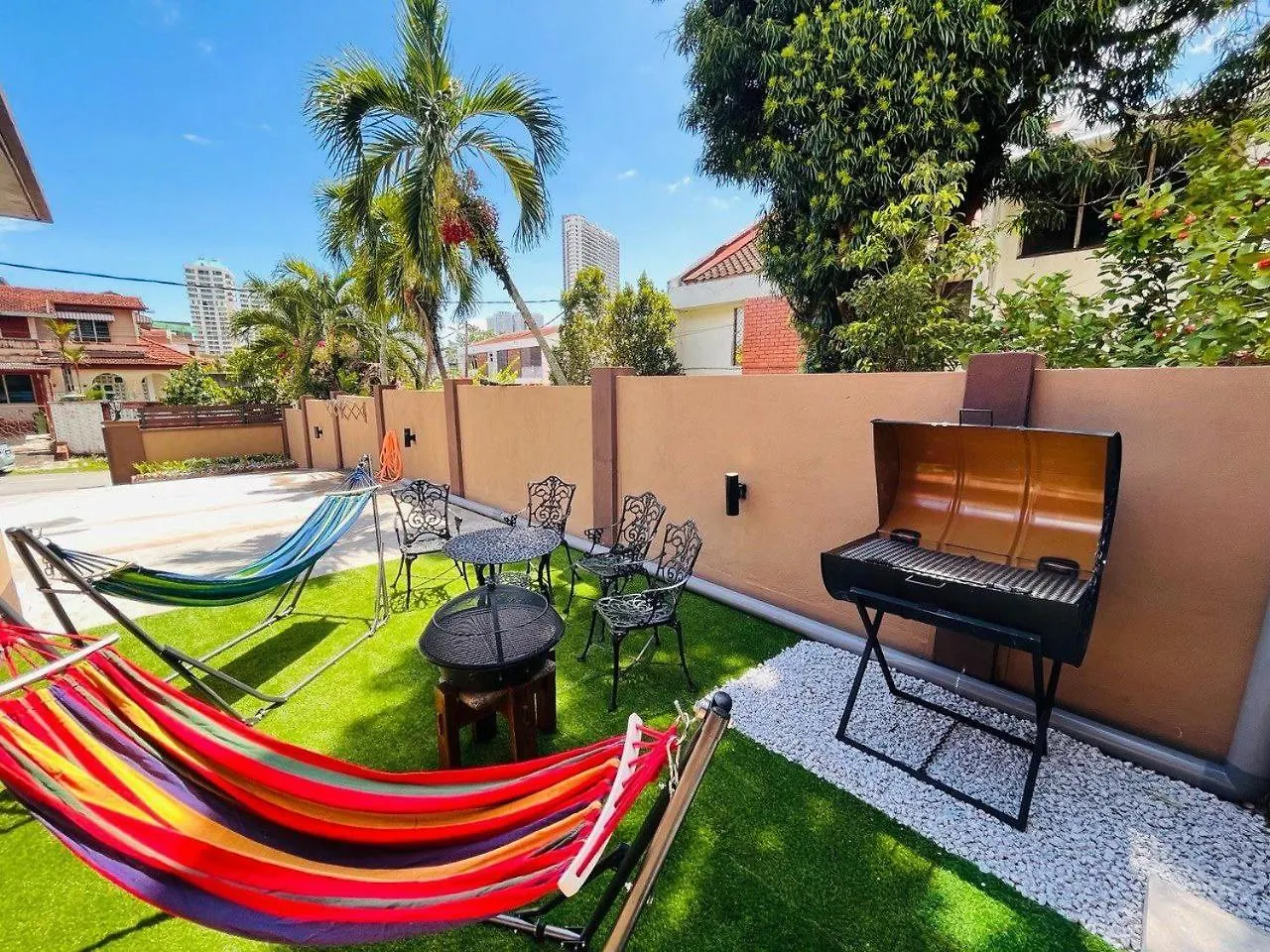 Ferienhaus Luxe Oriental Villa By Stayco- 4K Hd Cinema & Ktv, Ps5 & Bbq Georgetown